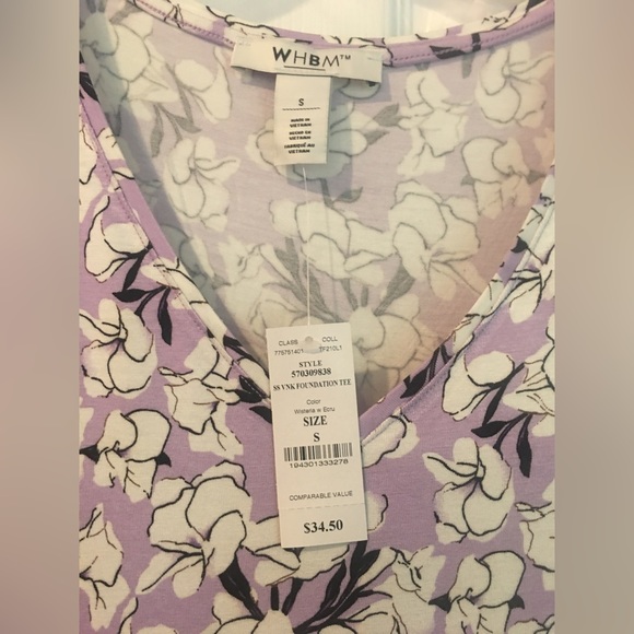 WHBM V-Neck Foundation Tee… Brand new with tags! - Picture 4 of 4
